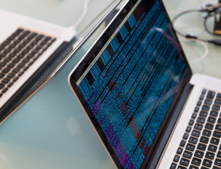 CC在线压力测试